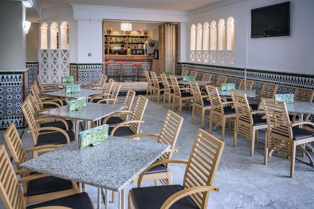 4R GRAN HOTEL EUROPE