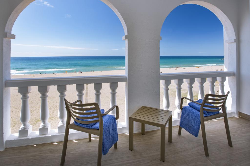 4R GRAN HOTEL EUROPE