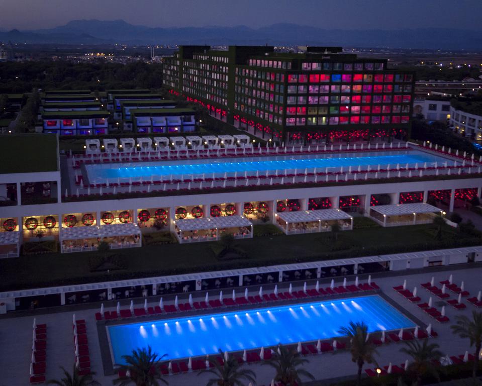 ADAM & EVE HOTEL