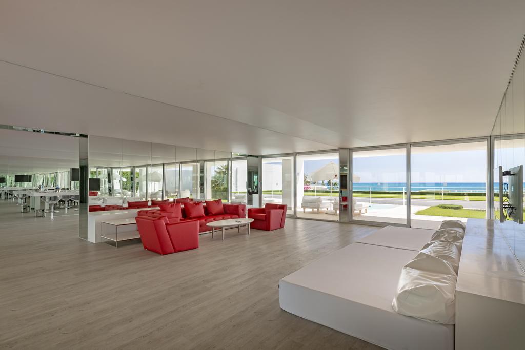 ADAM & EVE HOTEL