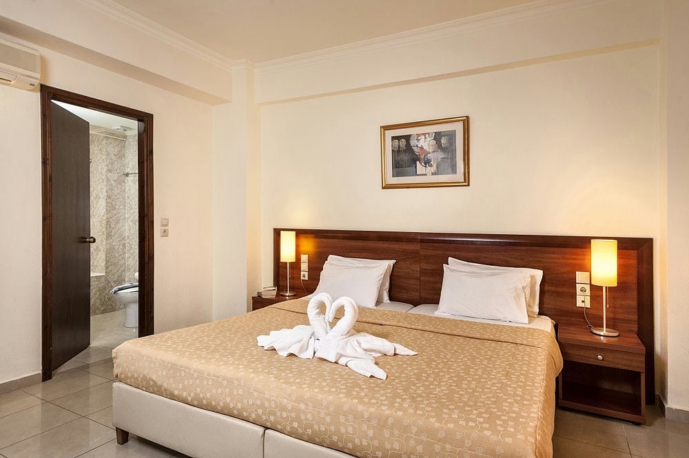 ADELAIS HOTEL