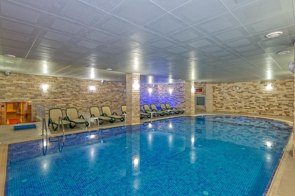 ADONIS HOTEL