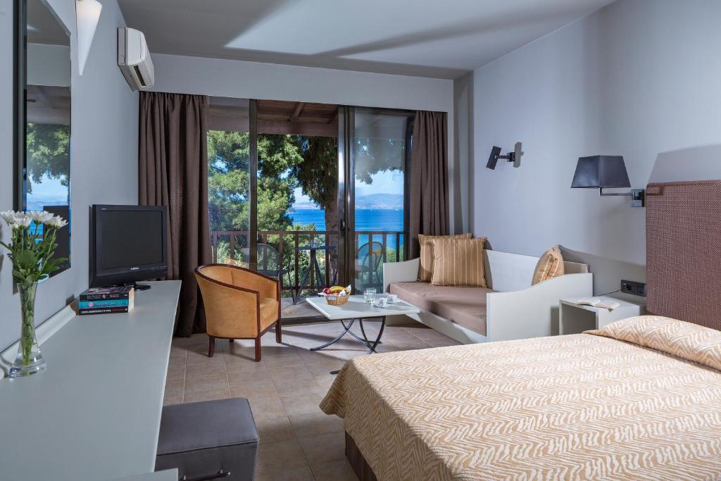 AEOLOS BEACH RESORT