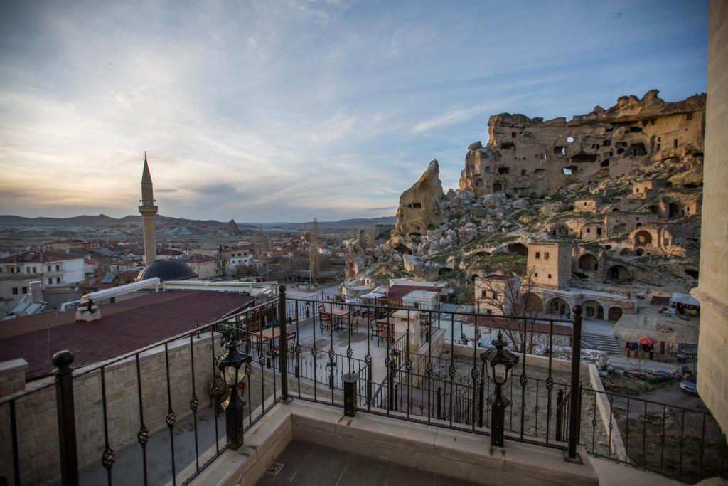 AGARTA CAVE HOTEL