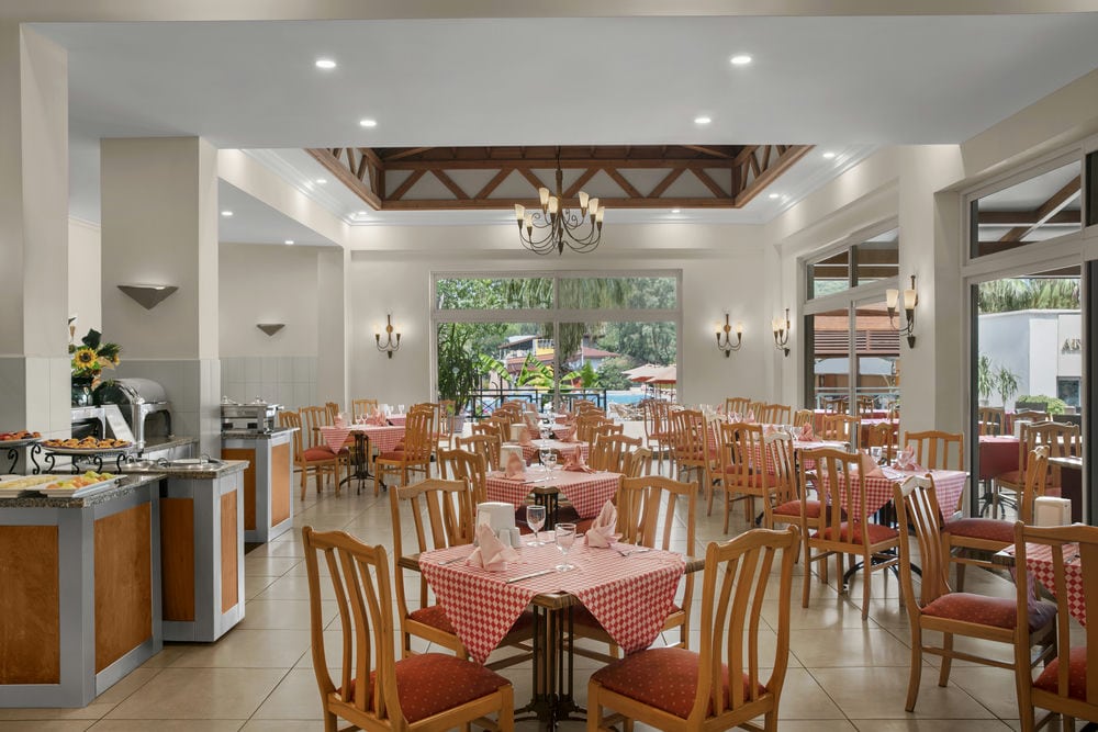 AKKA HOTEL CLAROS