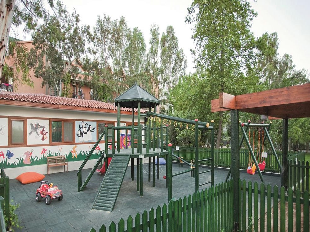 AKKA HOTEL CLAROS