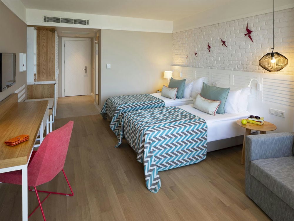 AKRA KEMER (ex KEMER BARUT COLLECTION)
