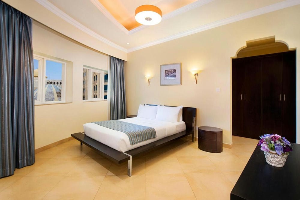 AL HAMRA RESIDENCE & ViILLAGE 