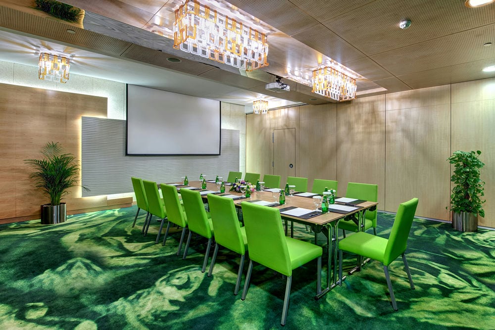 AL KHOORY EXECUTIVE HOTEL 