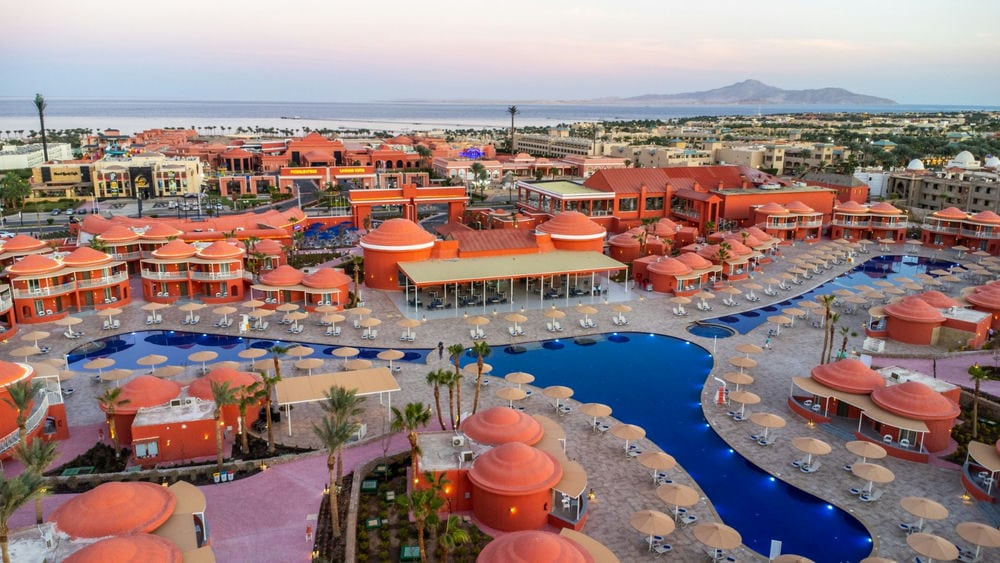 ALBATROS LAGUNA CLUB RESORT