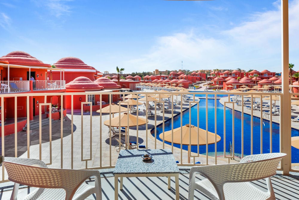 ALBATROS LAGUNA CLUB RESORT