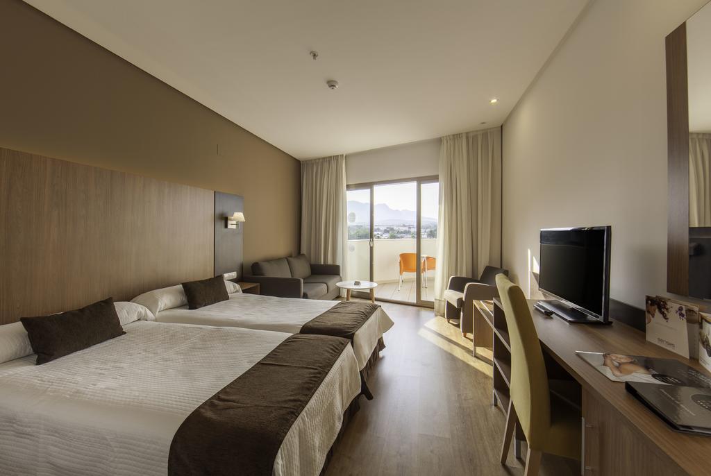 ALBIR PLAYA HOTEL & SPA