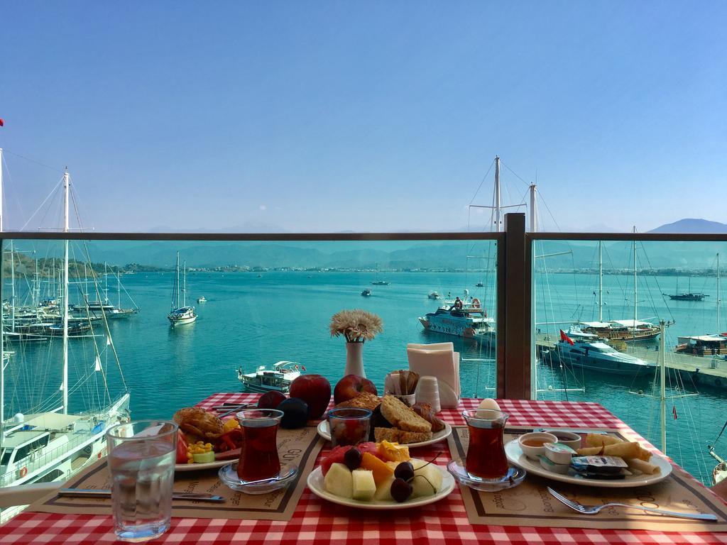 ALESTA YACHT HOTEL BOUTIQUE