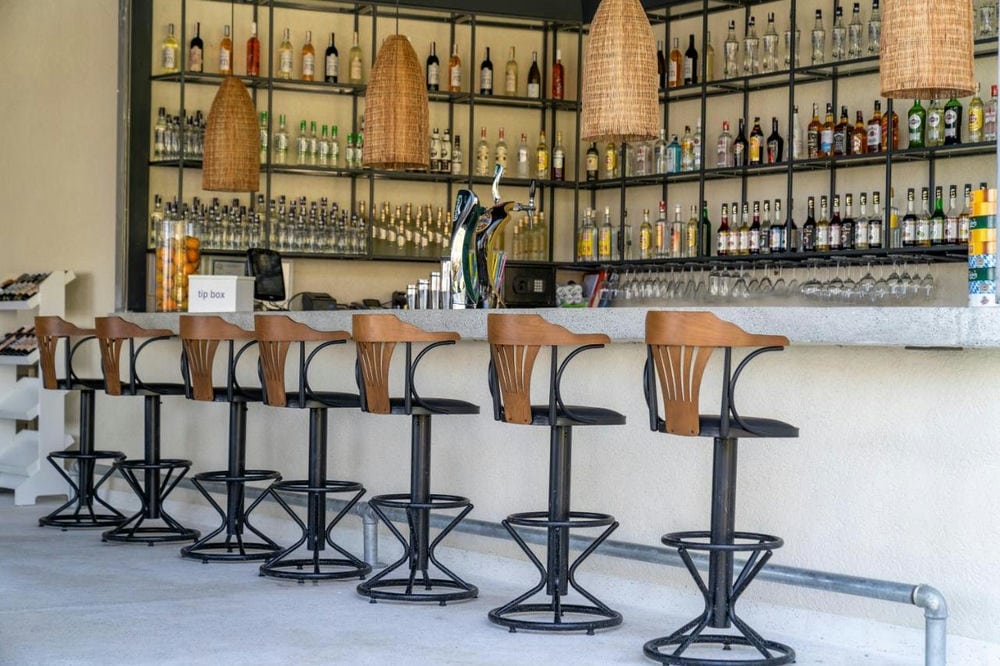 ALESTA YACHT HOTEL BOUTIQUE