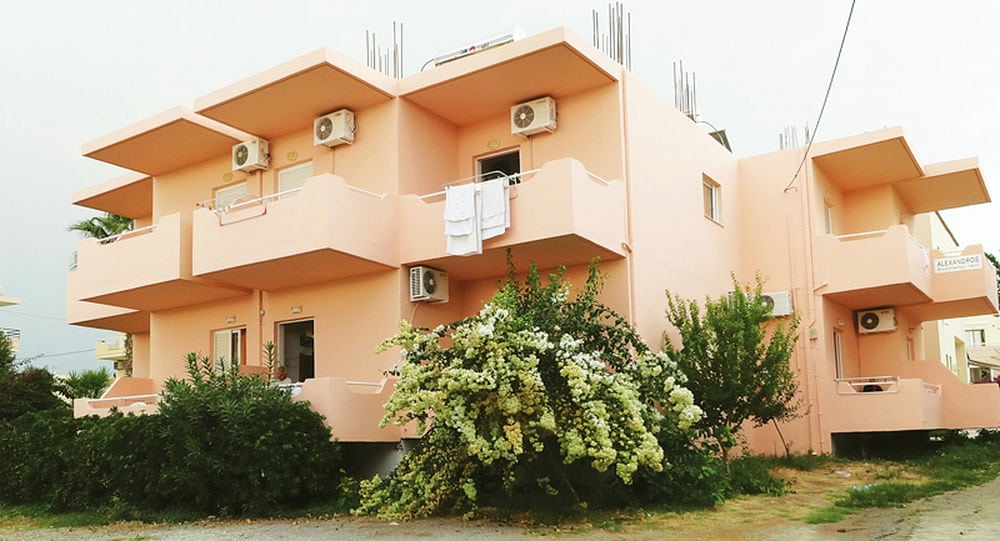 ALEXANDROS APARTMENTS