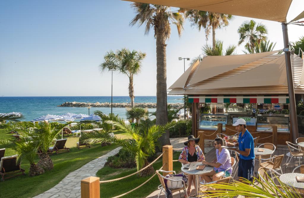 AMATHUS BEACH HOTEL LIMASSOL