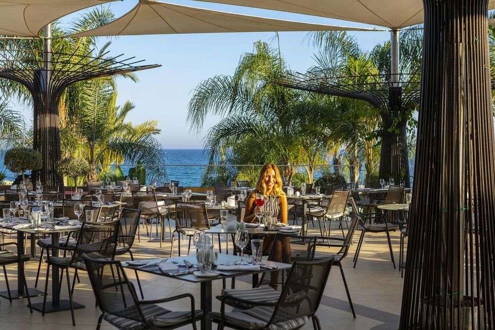 AMATHUS BEACH HOTEL LIMASSOL