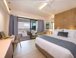 AMIRA BEACH RESORT&SPA