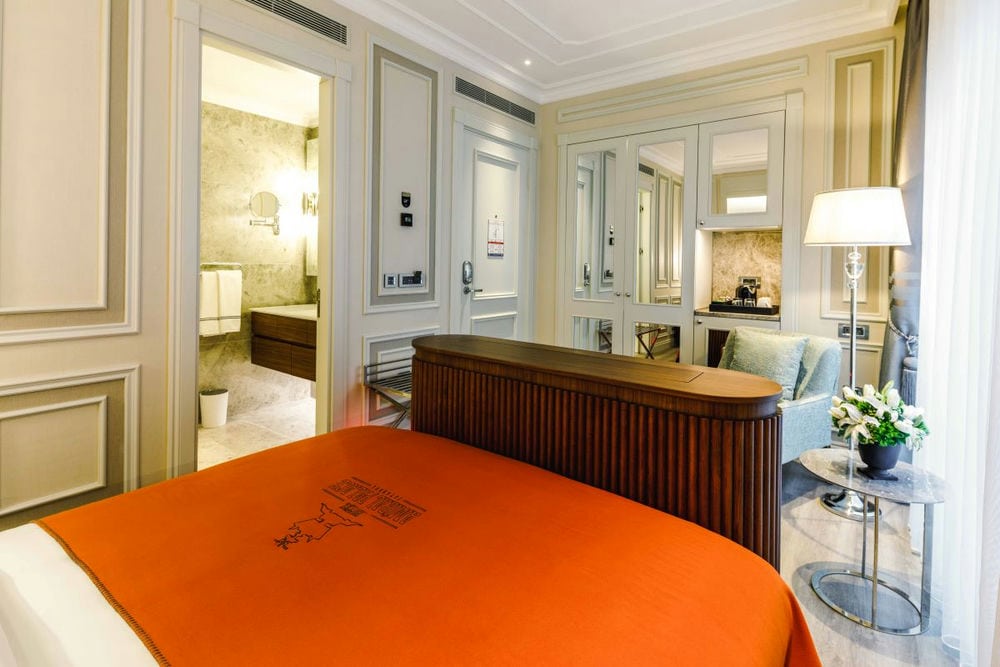 AMIRAL PALACE BOUTIQUE HOTEL