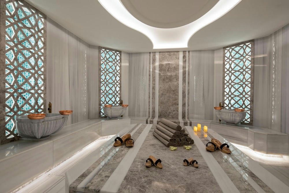 AMIRAL PALACE BOUTIQUE HOTEL