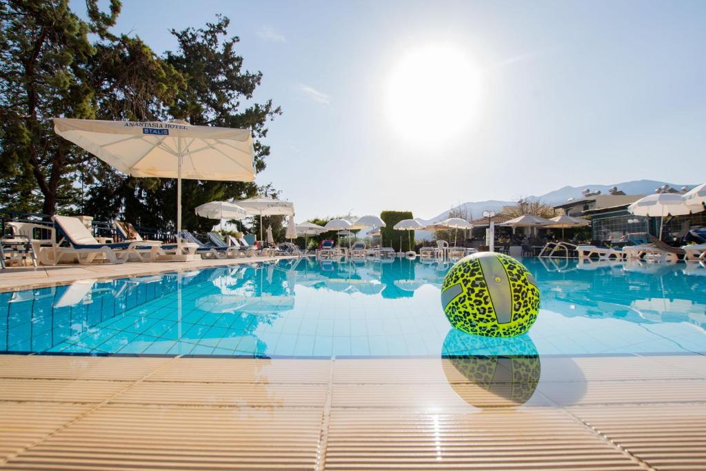ANASTASIA HOTEL