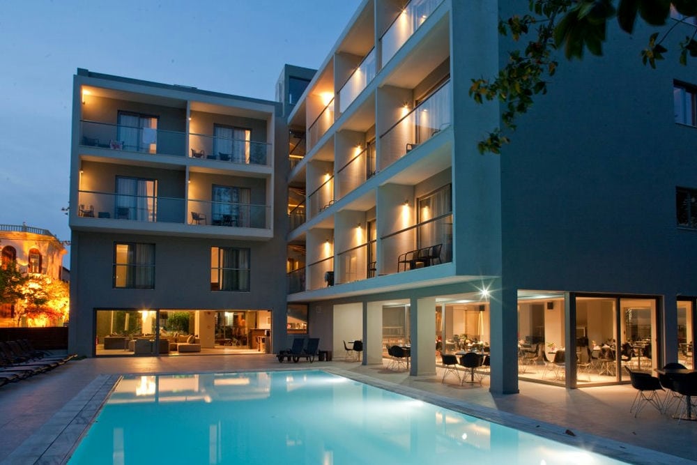 ANGELA SUITES & LOBBY HOTEL