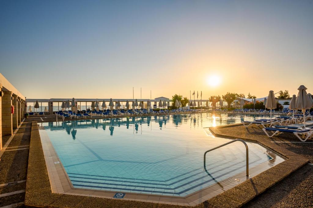ANNABELLE BEACH RESORT HOTEL