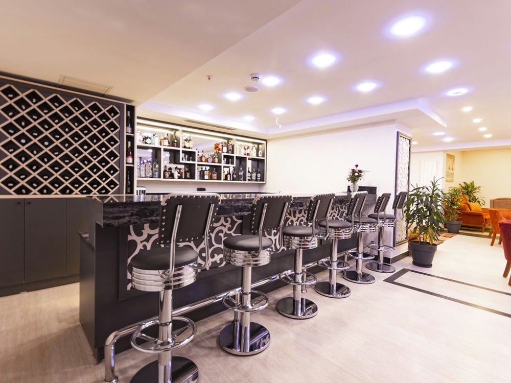 ANTUSA DESIGN HOTEL & SPA