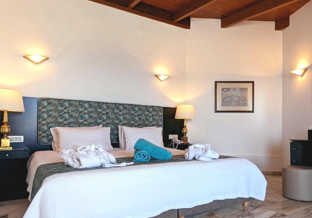 APOLLONIA BEACH RESORT & SPA
