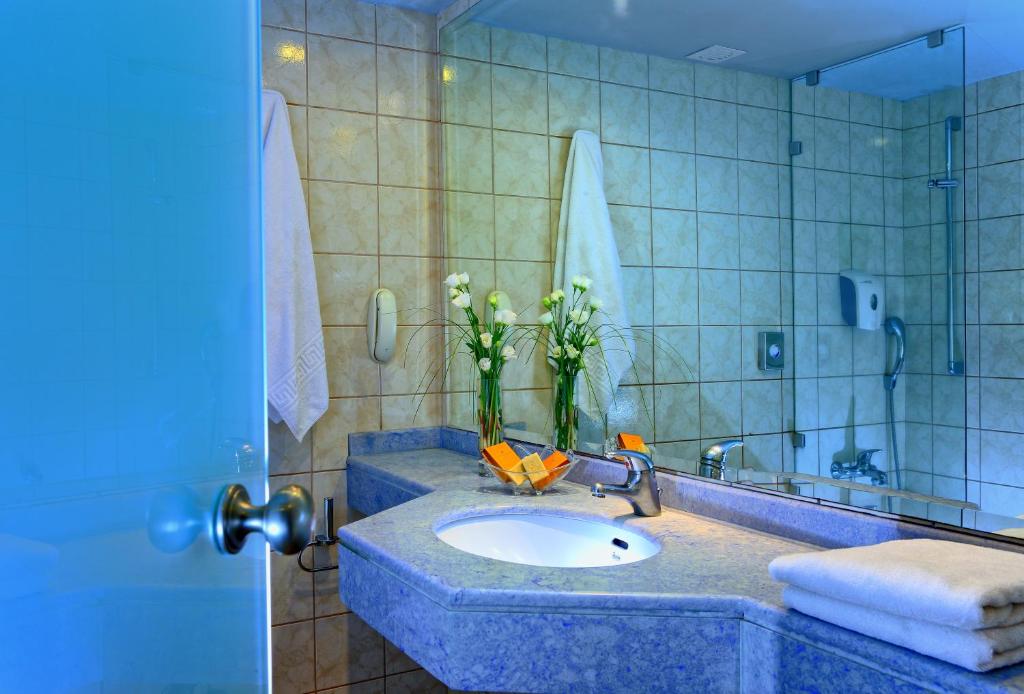 APOLLONIA BEACH RESORT & SPA