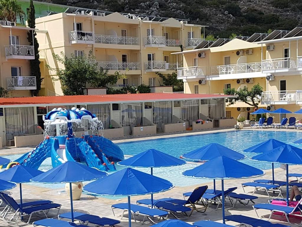 AQUA SUN VILLAGE
