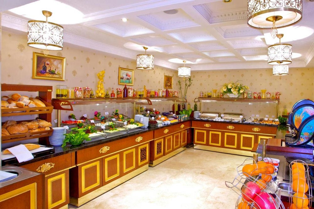 ARDEN CITY HOTEL