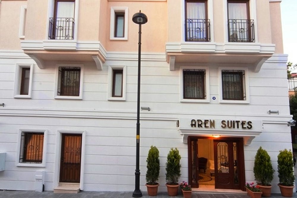 AREN SUITES HOTEL