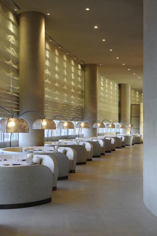 ARMANI HOTEL DUBAI