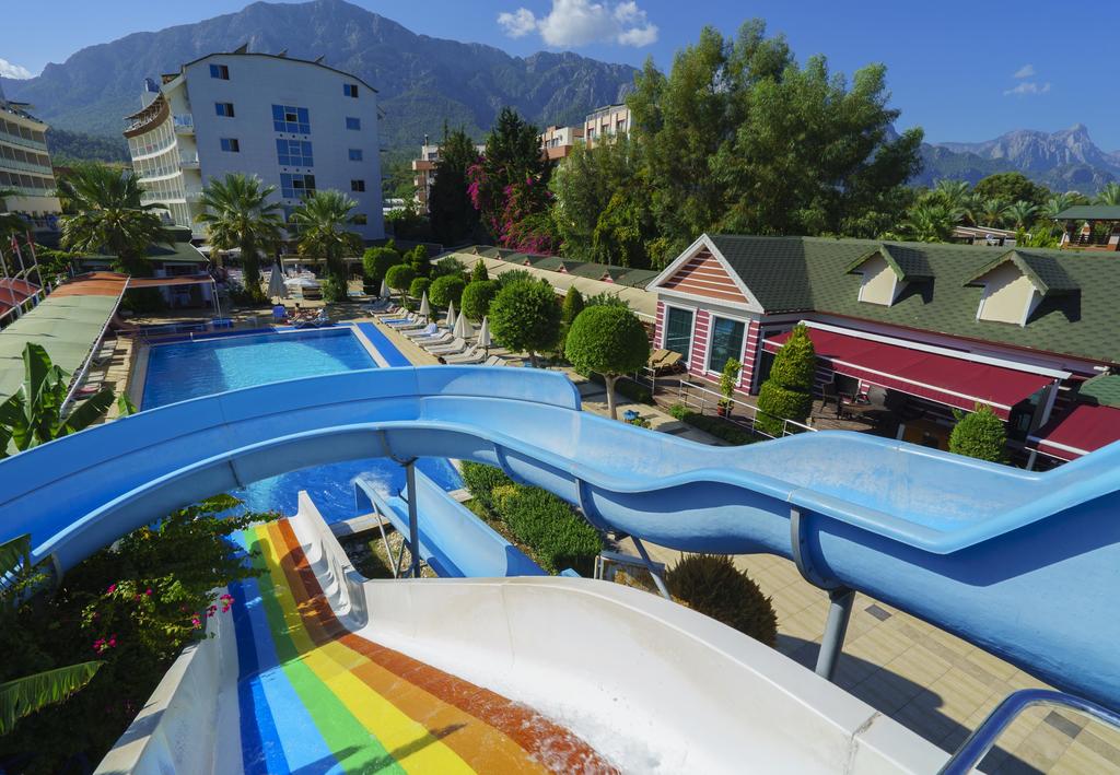 ARMAS BEACH HOTEL