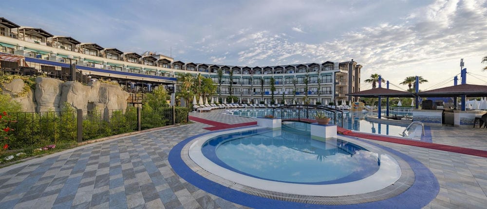 ARMA'S LABADA HOTEL