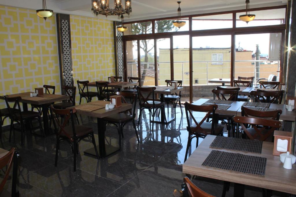 ART CITY HOTEL