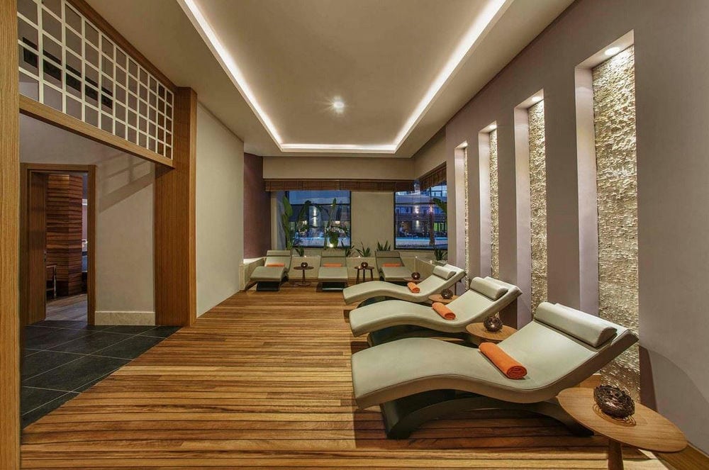 ASKA LARA RESORT HOTEL & Spa