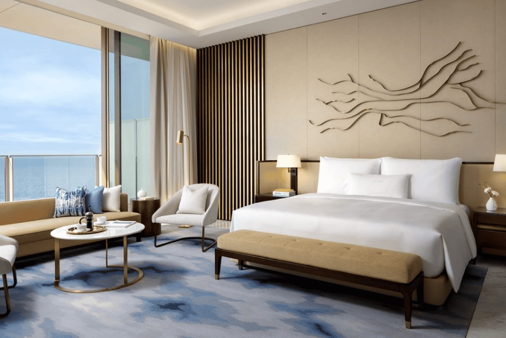 ATLANTIS THE ROYAL