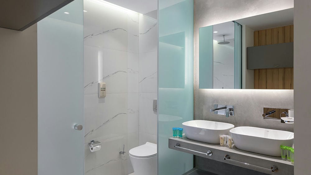 AVRA BEACH RESORT HOTEL & BUNGALOWS