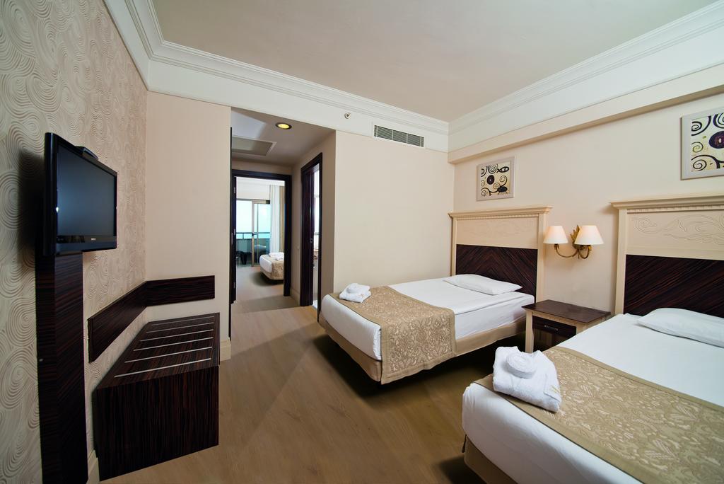 AYDINBEY KINGS PALACE 5*