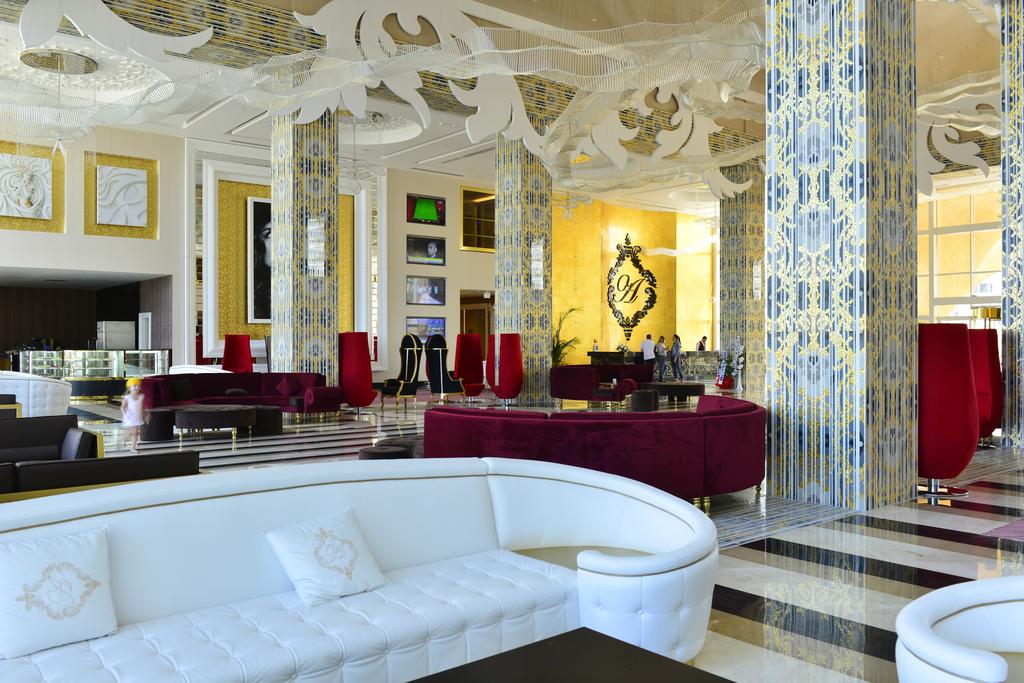 AZURA DELUXE RESORT & SPA