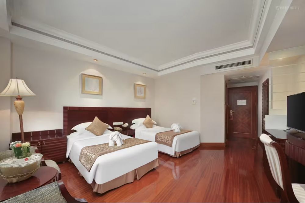 Baohong Hotel