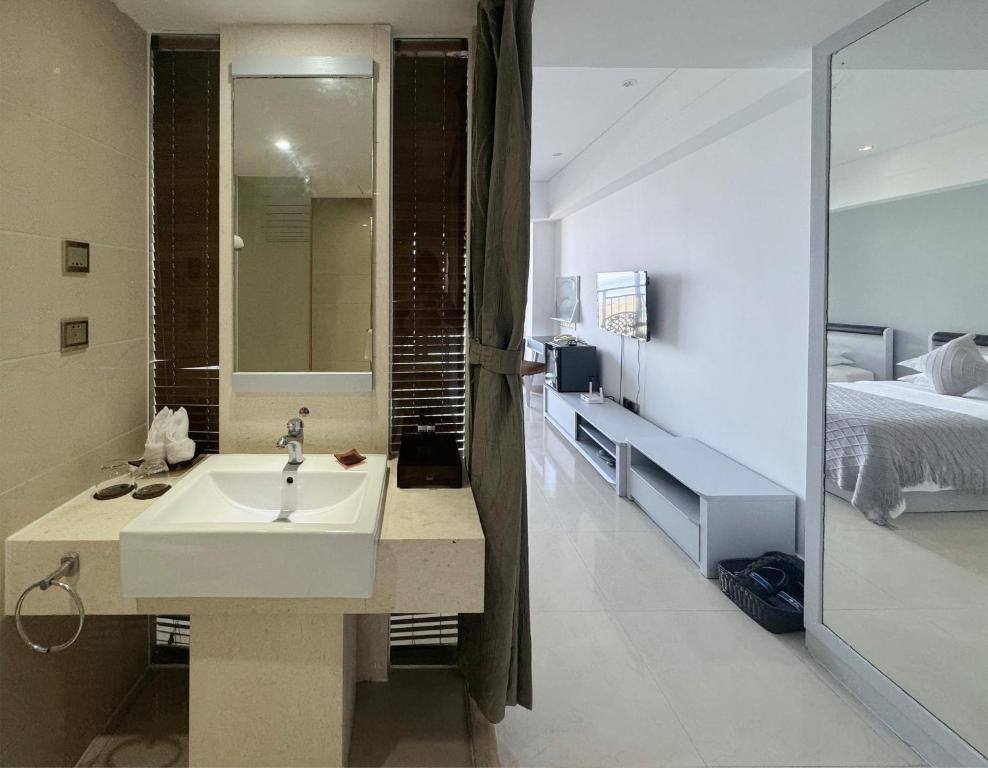Barry Boutique Seaview Hotel Sanya