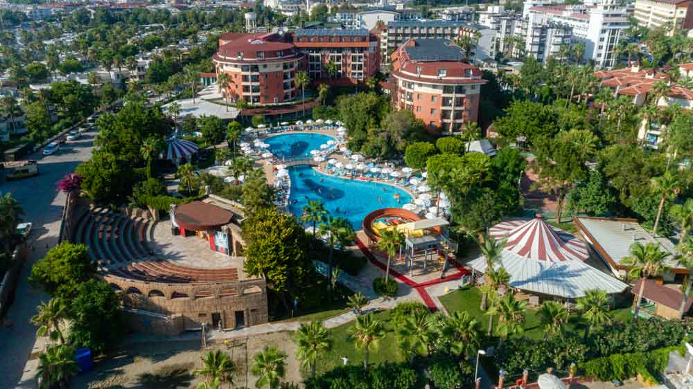BEACH HOTEL PALMERAS