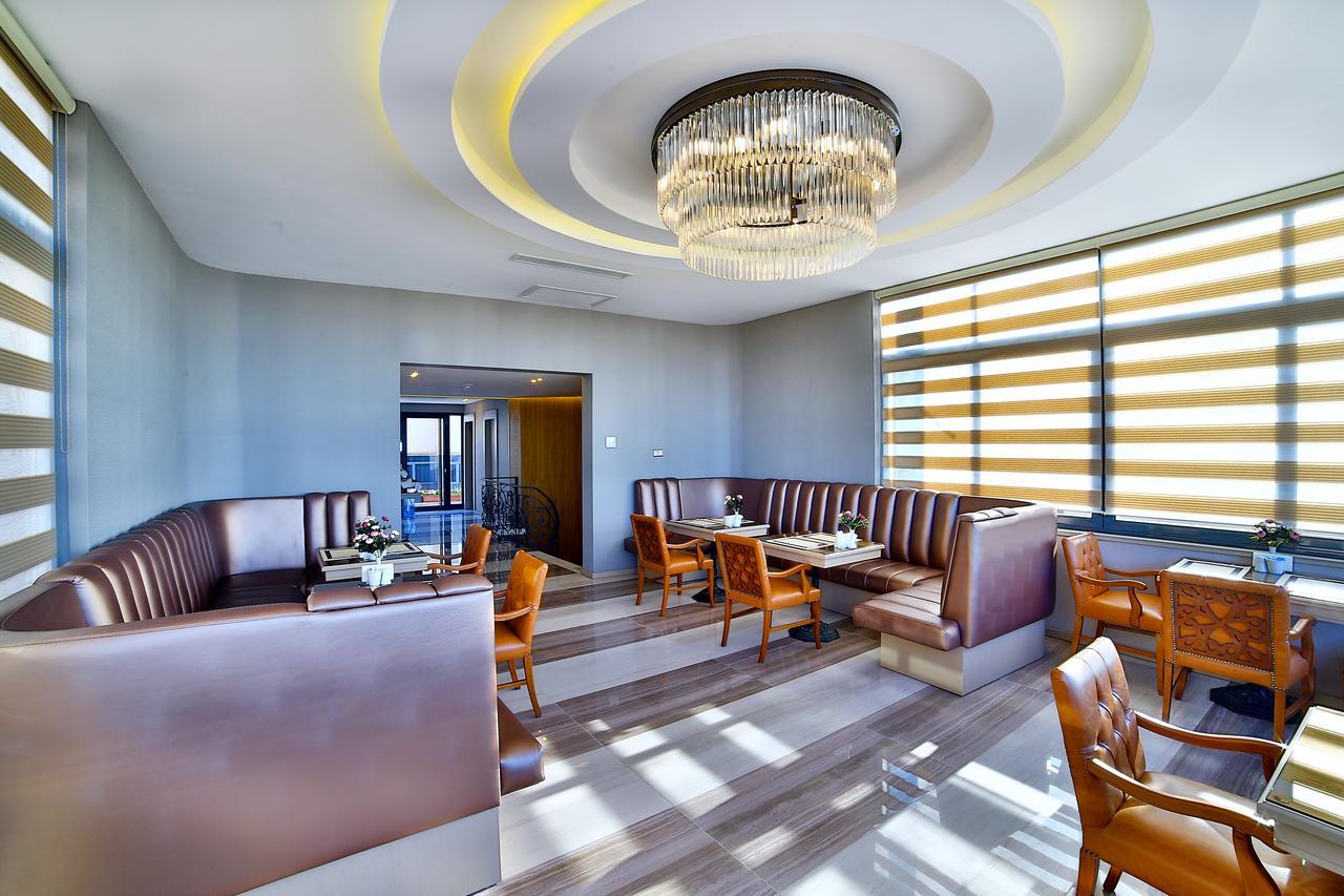 BEETHOVEN HOTEL & SUIT