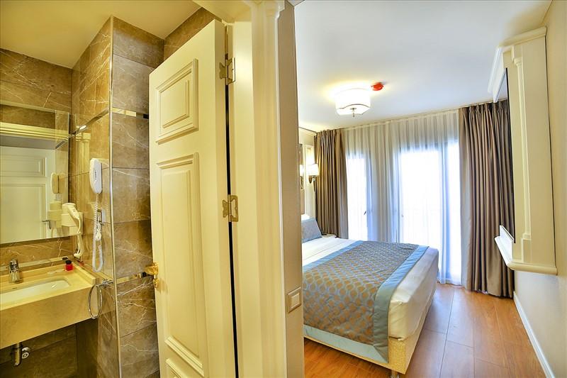 BEETHOVEN HOTEL & SUIT