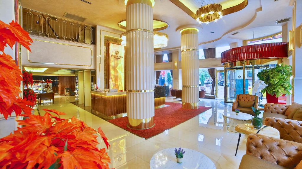 BEETHOVEN PREMIUM HOTEL