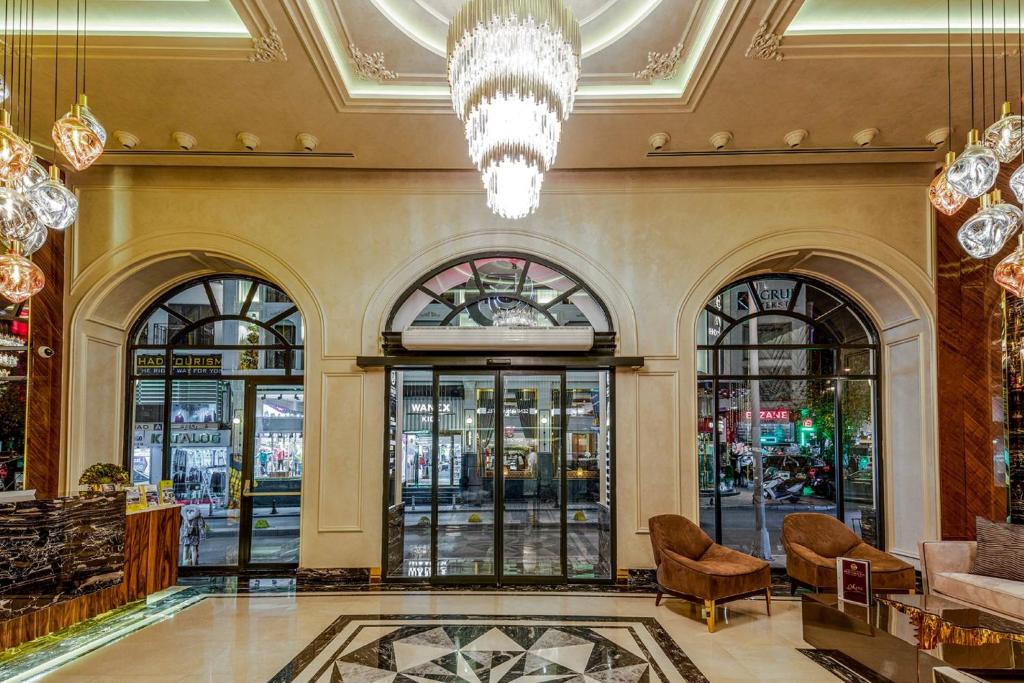 BEETHOVEN SENFONI HOTEL