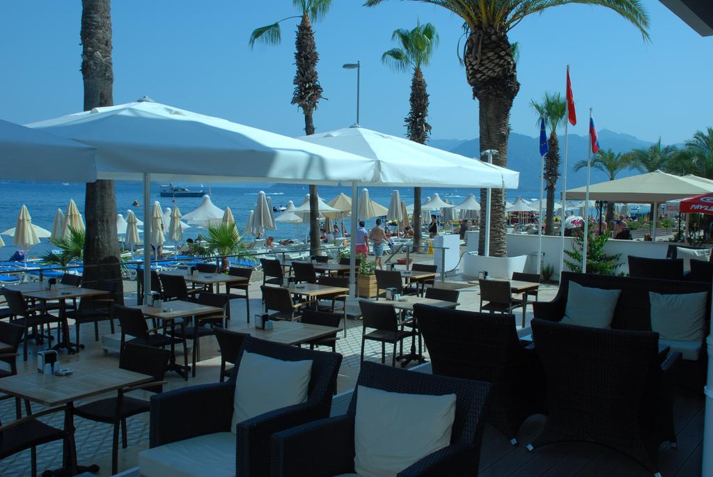 BEGONVILLE BEACH